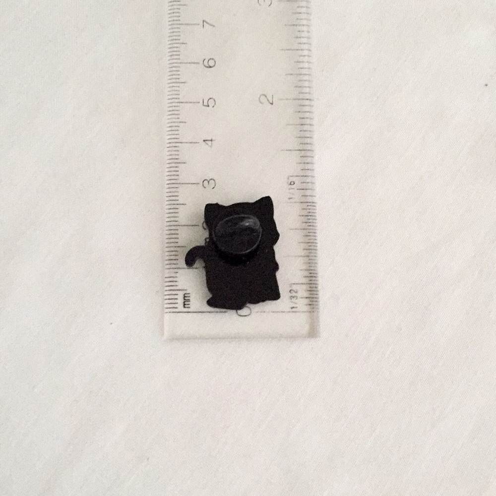 ๐50% OFF/3+...Hogwarts Slytherin Cat Pin (Harry Potter) - Picture 2 of 6